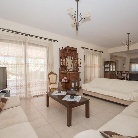 Stephanie Villa Simou Exterior photo