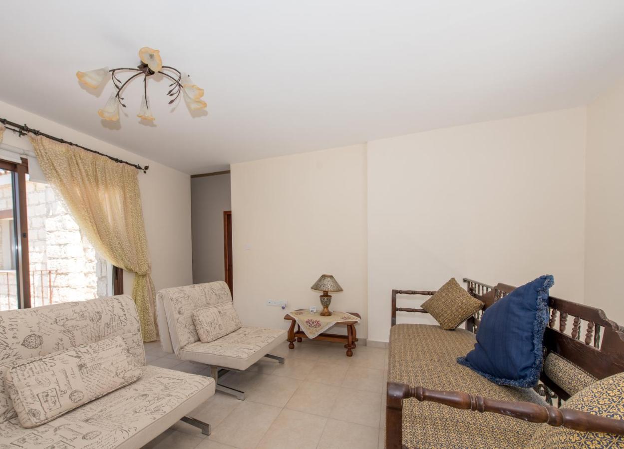 Stephanie Villa Simou Exterior photo